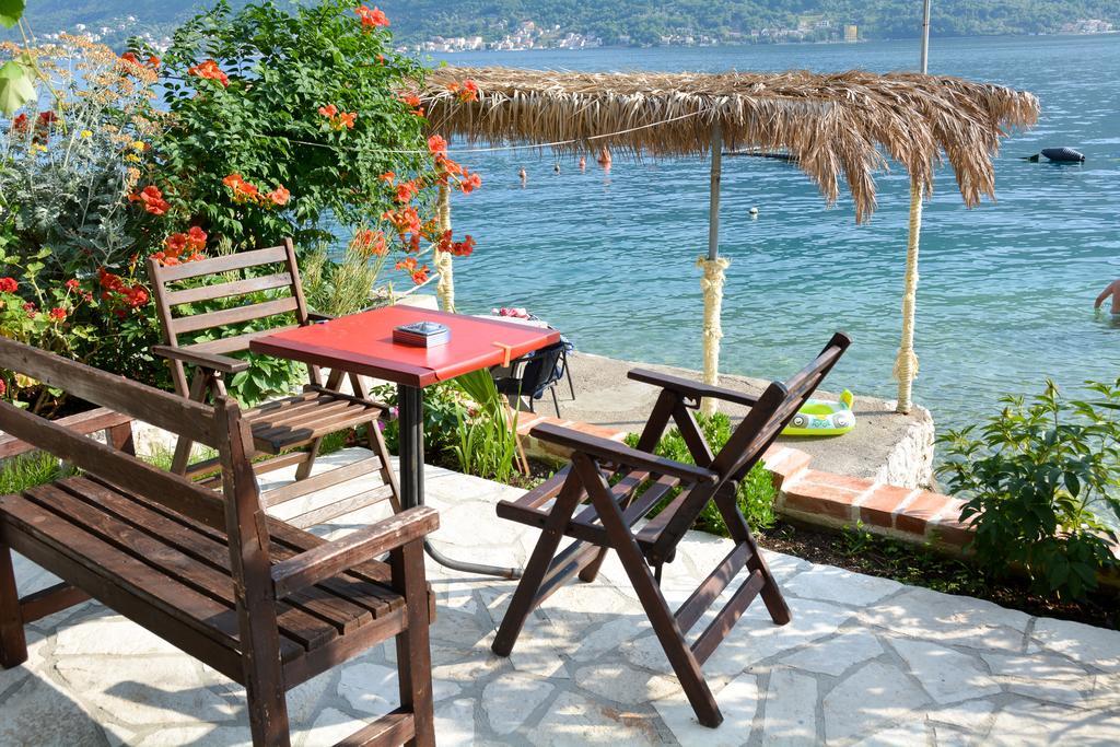 Apartments Krivokapic Perast Luaran gambar